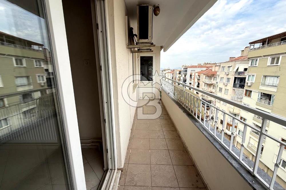 Yunusemre Aynı Ali Mahallesinde Cadde Üzeri Satılık 3+1 Daire