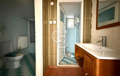 Yunusemre Aynı Ali Mahallesinde Cadde Üzeri Satılık 3+1 Daire