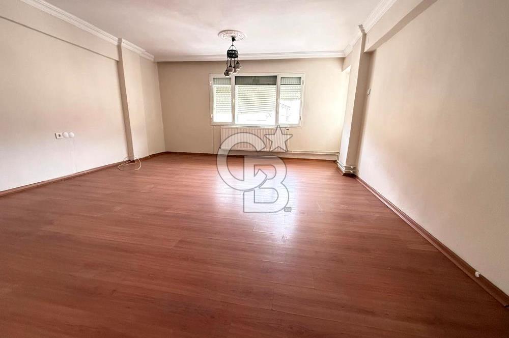Yunusemre Aynı Ali Mahallesinde Cadde Üzeri Satılık 3+1 Daire