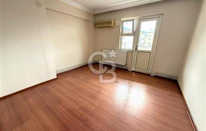 Yunusemre Aynı Ali Mahallesinde Cadde Üzeri Satılık 3+1 Daire