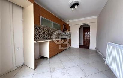 Yunusemre Aynı Ali Mahallesinde Cadde Üzeri Satılık 3+1 Daire