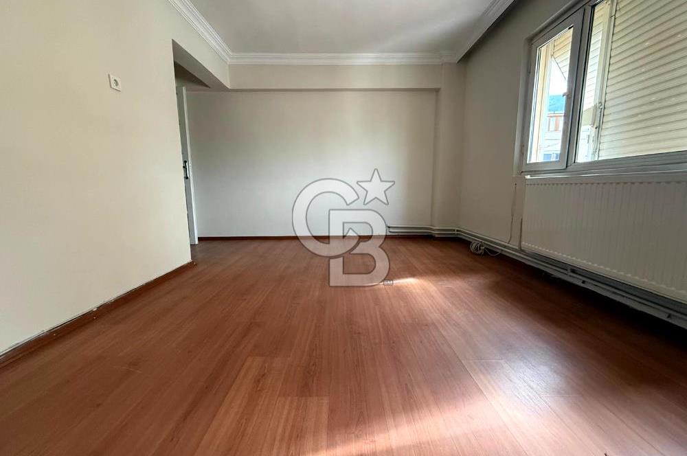 Yunusemre Aynı Ali Mahallesinde Cadde Üzeri Satılık 3+1 Daire