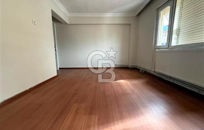 Yunusemre Aynı Ali Mahallesinde Cadde Üzeri Satılık 3+1 Daire