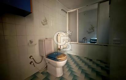Yunusemre Aynı Ali Mahallesinde Cadde Üzeri Satılık 3+1 Daire
