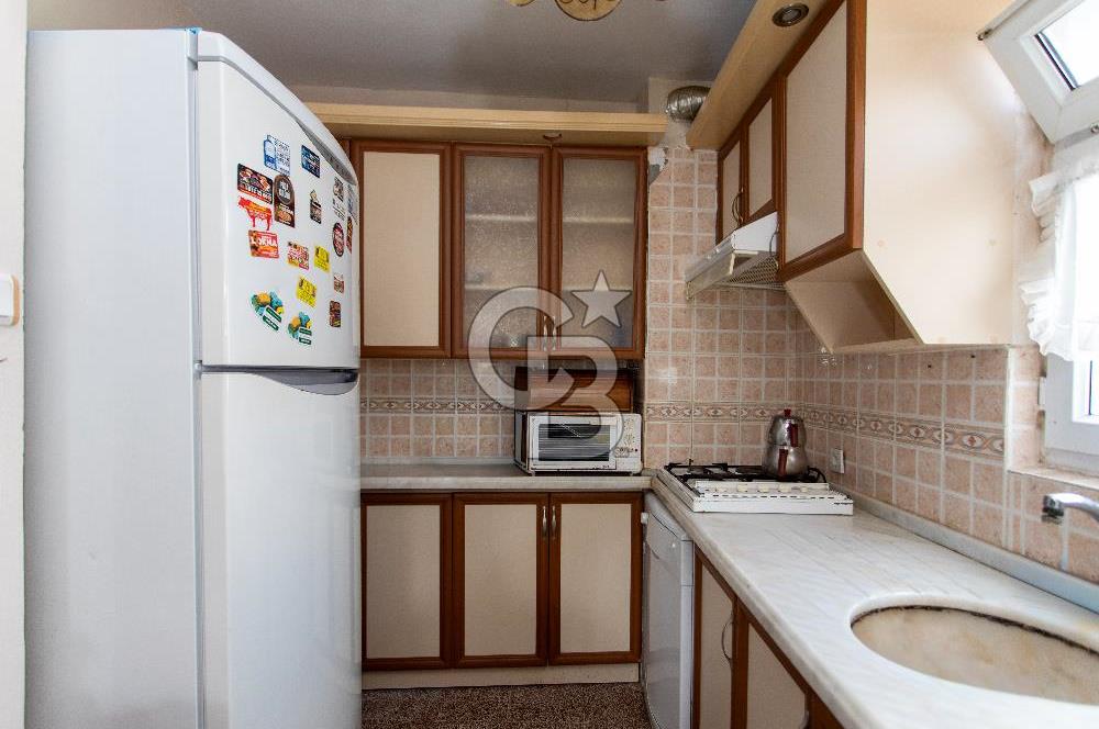 Foça Atatürk Mah. Eşyalı Satılık 2+1 Daire