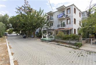 Foça Atatürk Mah. Eşyalı Satılık 2+1 Daire - 2 - 376907