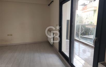 GİRNE BULVARINA ÇOK YAKIN; TEMİZ VE GENİŞ KİRALIK 3+1 DAİRE