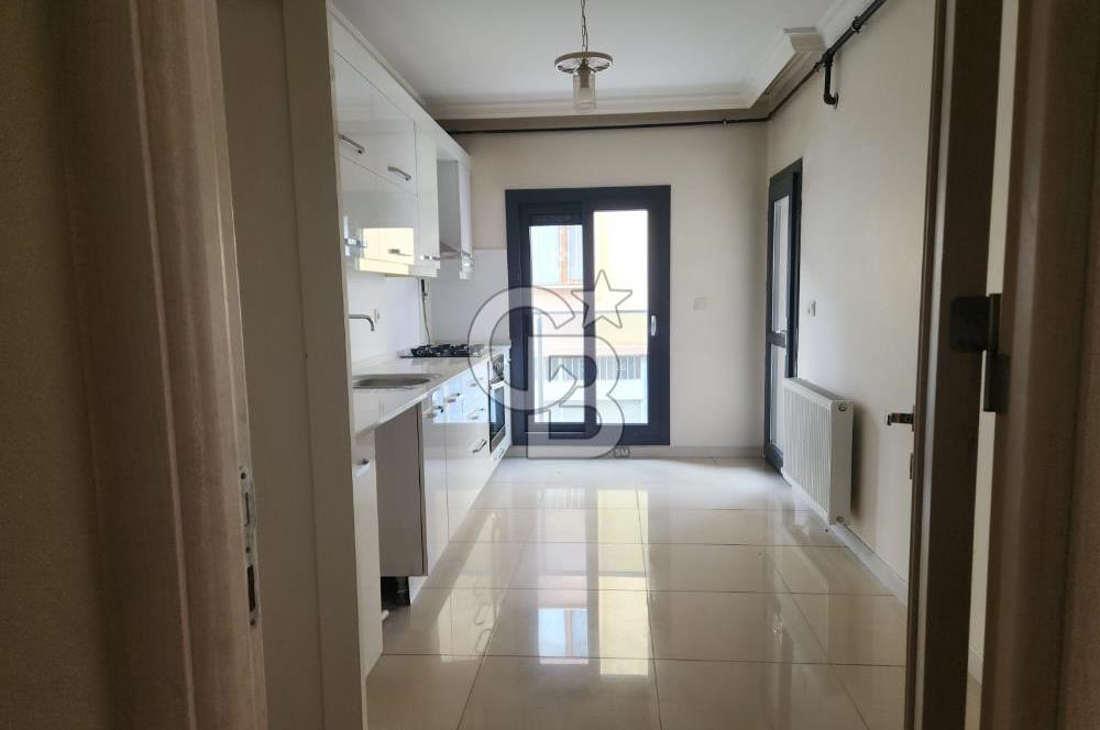 GİRNE BULVARINA ÇOK YAKIN; TEMİZ VE GENİŞ KİRALIK 3+1 DAİRE