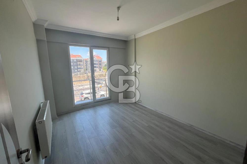 LAPSEKİ YENİ KORDONDA BOĞAZA SIFIR 3+1 SATILIK DAİRE