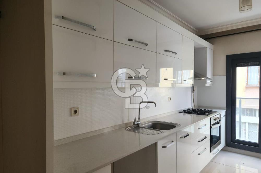 GİRNE BULVARINA ÇOK YAKIN; TEMİZ VE GENİŞ KİRALIK 3+1 DAİRE