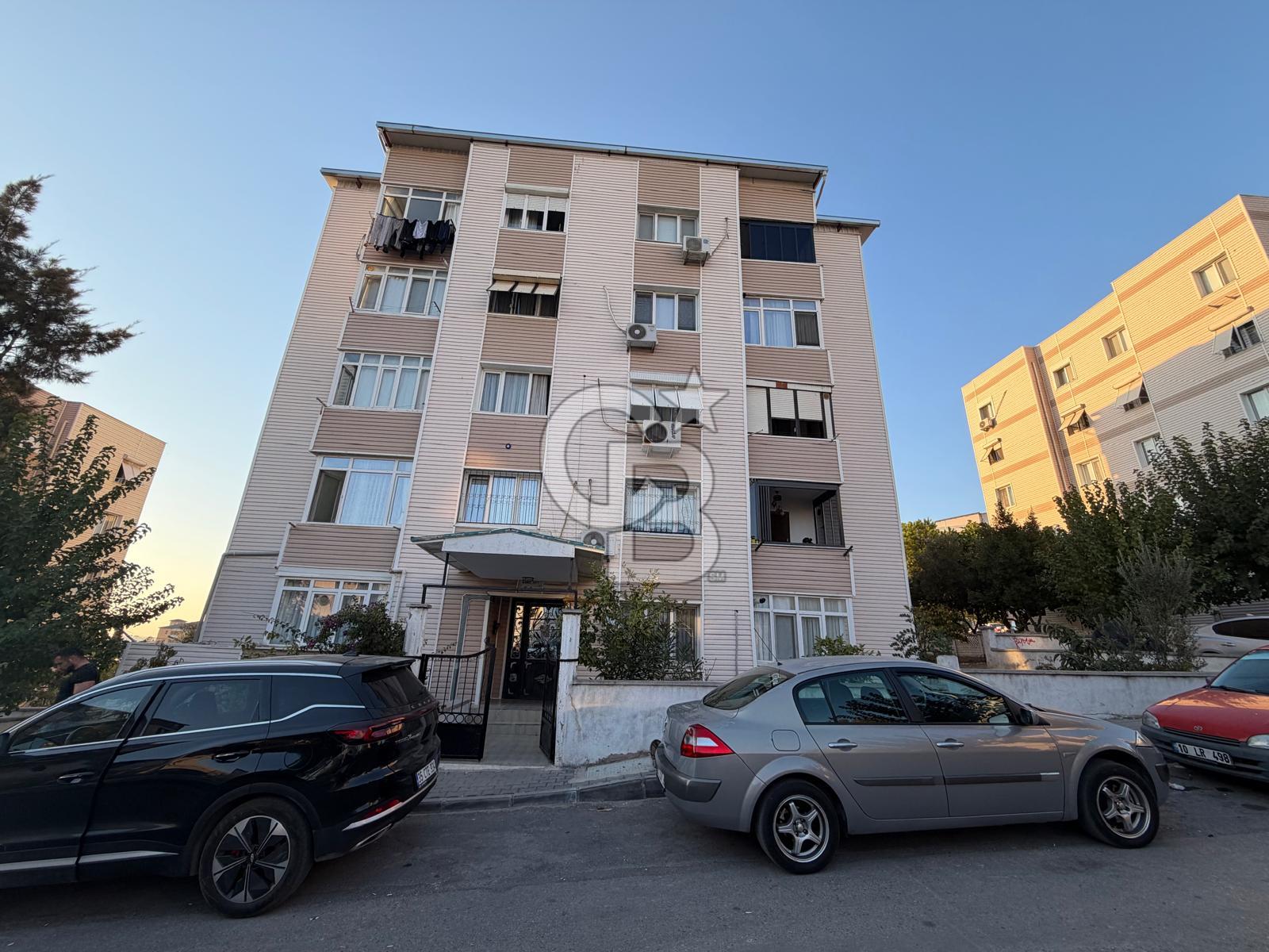 KİRALIK 2+1 FUL EŞYALI ARA KAT DOĞALGAZLI DAİRE