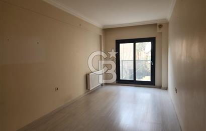 GİRNE BULVARINA ÇOK YAKIN; TEMİZ VE GENİŞ KİRALIK 3+1 DAİRE