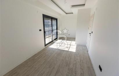 MENDERES COLDWELL BANKER POYRAZDAN KÖŞE KONUM LÜKS 4+1 VİLLA