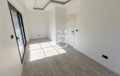 MENDERES COLDWELL BANKER POYRAZDAN KÖŞE KONUM LÜKS 4+1 VİLLA