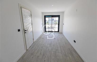 MENDERES COLDWELL BANKER POYRAZDAN KÖŞE KONUM LÜKS 4+1 VİLLA