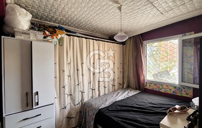 İzmir Konak Alsancak Mahallesinde Eşyalı Satılık 2+1