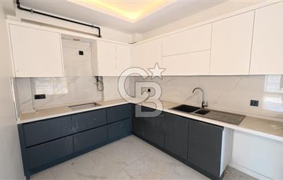 MENDERES COLDWELL BANKER POYRAZDAN KÖŞE KONUM LÜKS 4+1 VİLLA