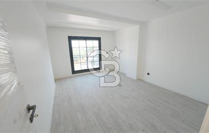 MENDERES COLDWELL BANKER POYRAZDAN KÖŞE KONUM LÜKS 4+1 VİLLA