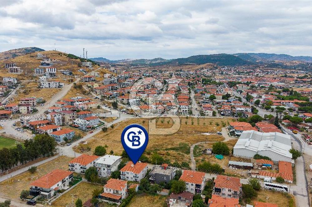 Foça Bağarası Kazım Dirik Mah. Satılık 2+1 Kapalı Mutfaklı Daire