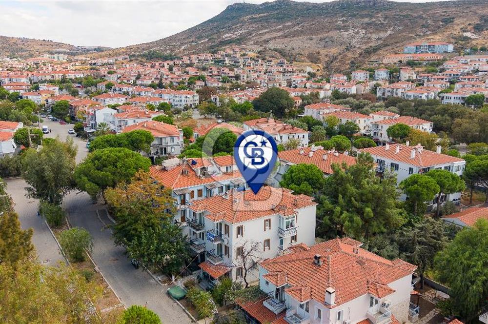 Foça Atatürk Mah. Eşyalı Satılık 2+1 Daire