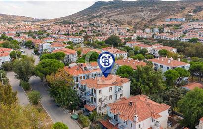 Foça Atatürk Mah. Eşyalı Satılık 2+1 Daire