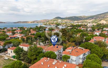 Foça Atatürk Mah. Eşyalı Satılık 2+1 Daire