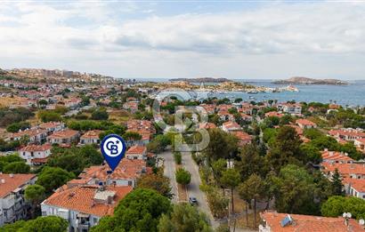 Foça Atatürk Mah. Eşyalı Satılık 2+1 Daire