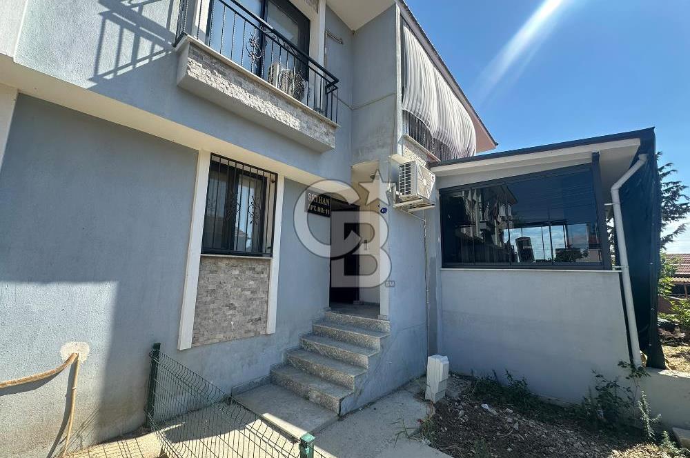 Foça Yenibağarası Mahallesi'nde Kiralık 3+1 Daire