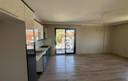 Foça Yenibağarası Mahallesi'nde Kiralık 3+1 Daire