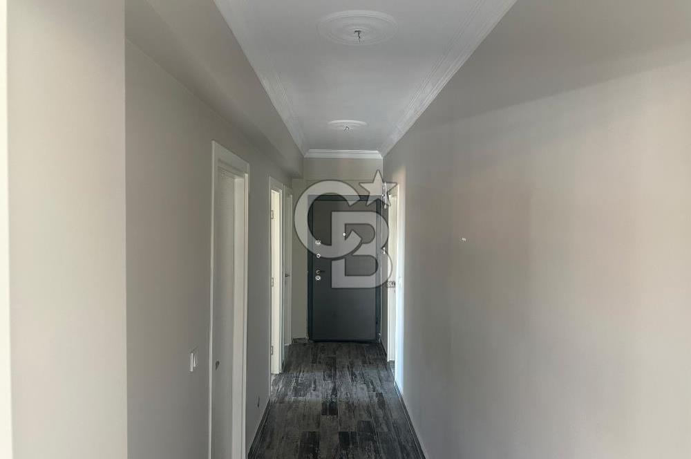 Foça Yenibağarası Mahallesi'nde Kiralık 3+1 Daire