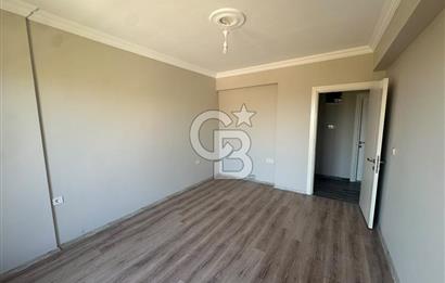 Foça Yenibağarası Mahallesi'nde Kiralık 3+1 Daire