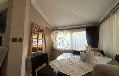 Foça Atatürk Mah. Pırıl Evler Sitesi'nde Eşyasız Kiralık Villa