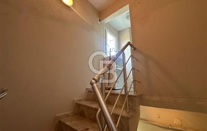 Foça Fevzipaşa Mah. Kiralık 3+1 Kapalı Mutfaklı Daire