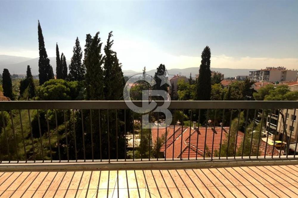 Bornova Küçükpark'ta Kiralık 3+1 Daire