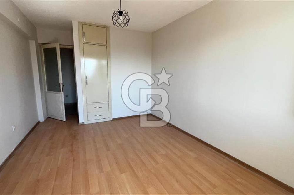Bornova Küçükpark'ta Kiralık 3+1 Daire
