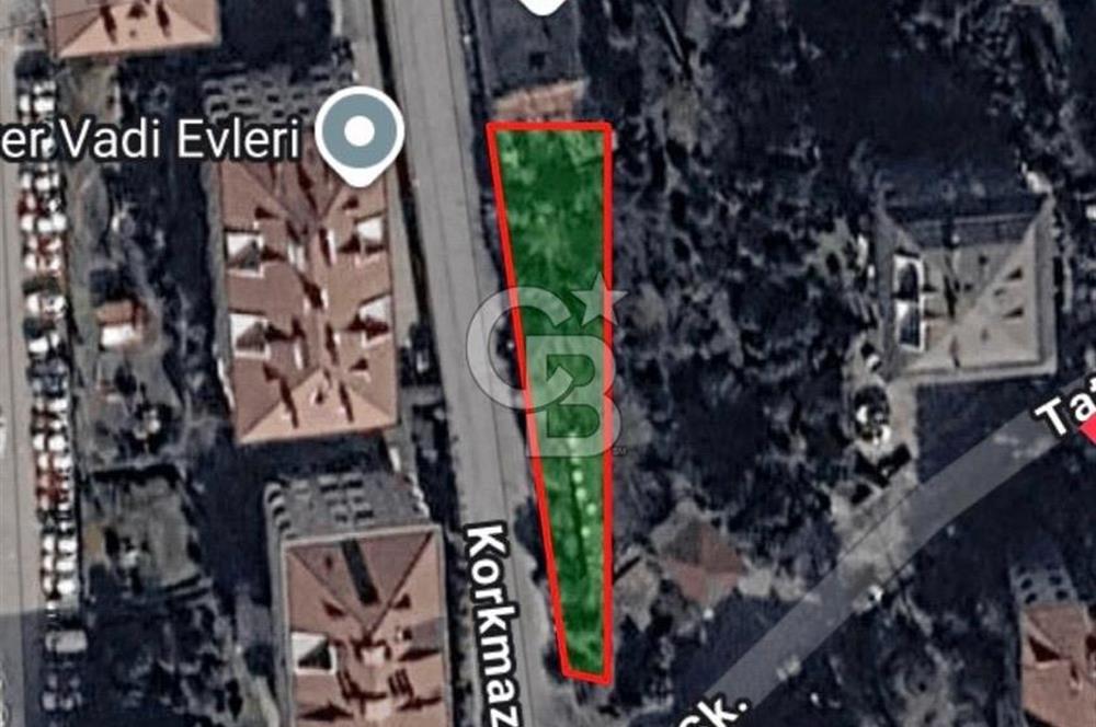 Sarıyer Zekeriyaköy'de 645m² Satılık Tarla