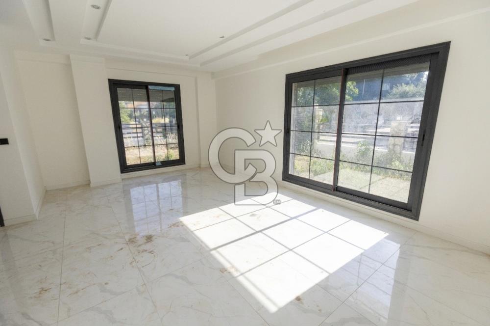 MENDERES COLDWELL BANKER POYRAZDAN KÖŞE KONUM LÜKS 4+1 VİLLA