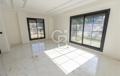 MENDERES COLDWELL BANKER POYRAZDAN KÖŞE KONUM LÜKS 4+1 VİLLA