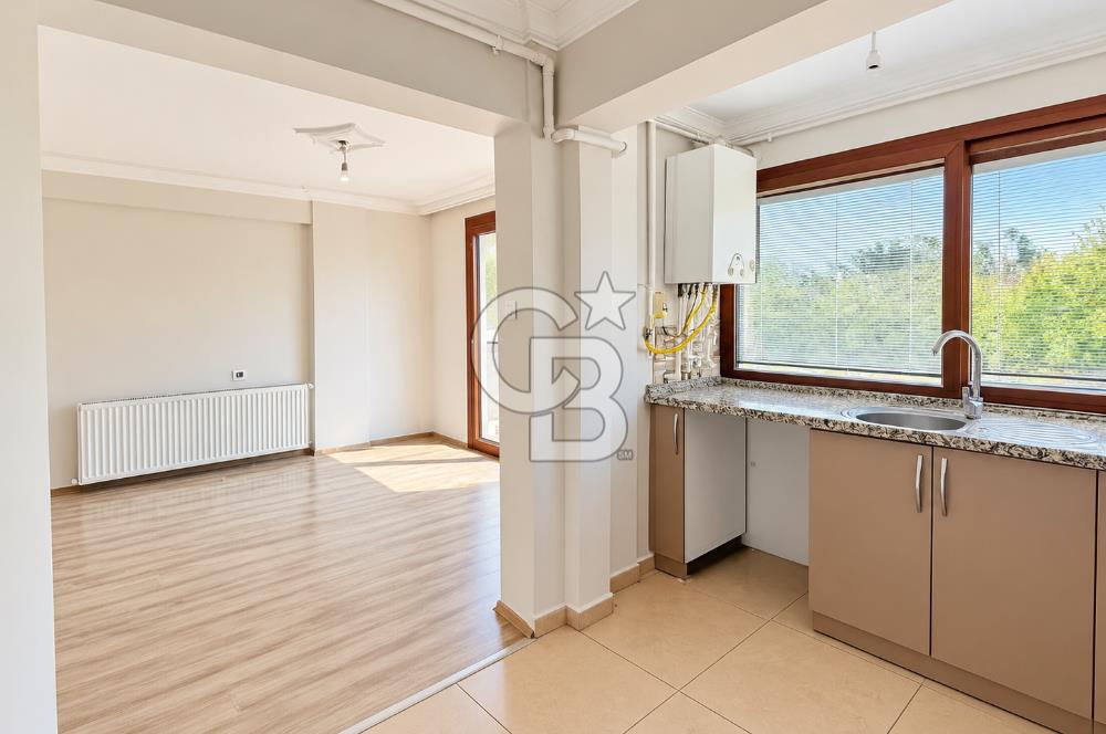 BORNOVA’NIN MERKEZİNDE AŞIK VEYSEL PARKI MANZARALI KİRALIK DAİRE