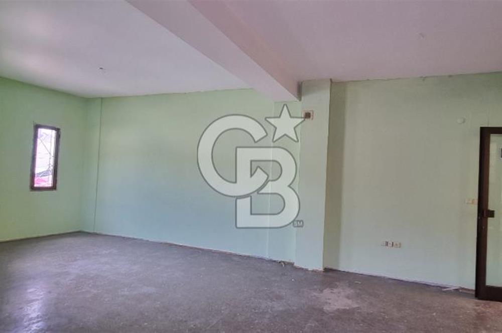 İZMİR, KEMERALTI, ANTİKACILAR ÇARŞISI SU BAĞLANTILI 39 M2 DÜKKAN