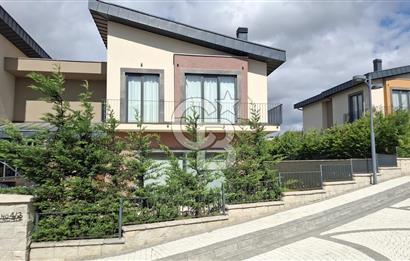 Silivri Oksijen Ortaköy Sitesinde Kiralık 5+1 Dubleks Lüks Villa