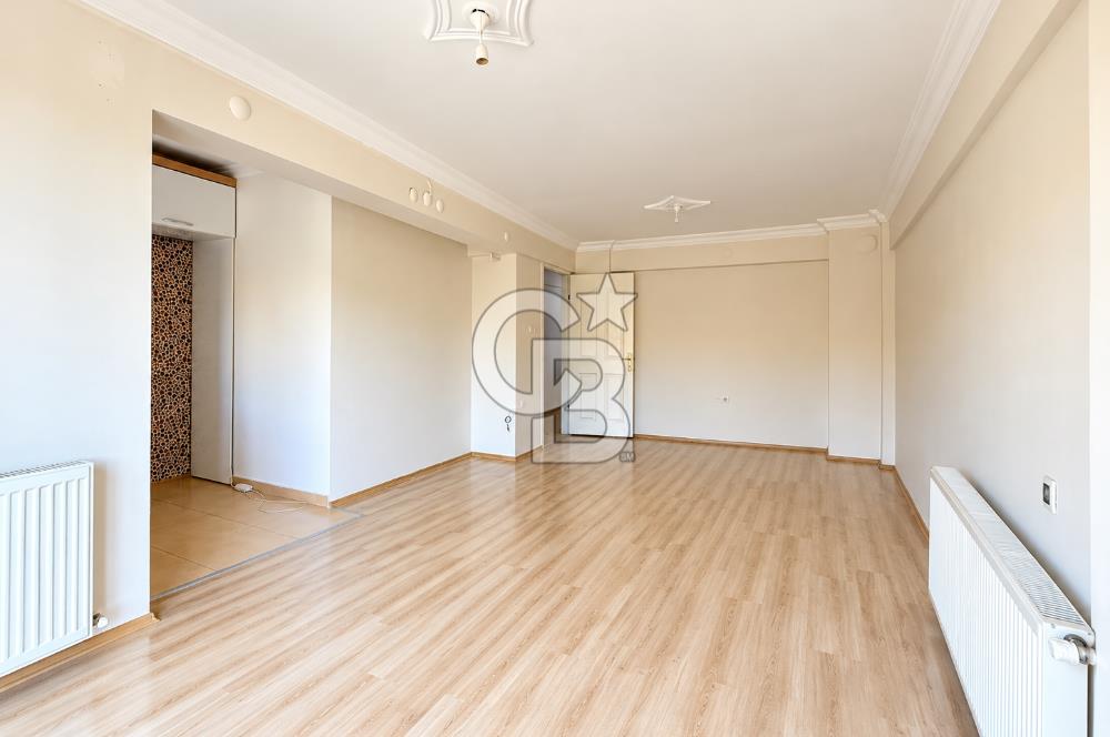 BORNOVA’NIN MERKEZİNDE AŞIK VEYSEL PARKI MANZARALI SATILIK DAİRE