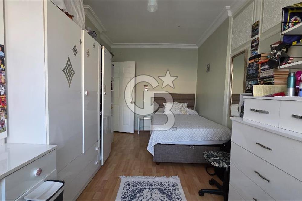 Ayvalık Sarımsaklı Merkez'de Satılık Geniş 3+1 Daire 