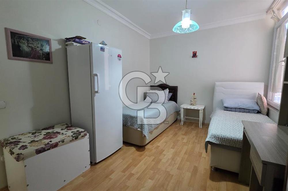 Ayvalık Sarımsaklı Merkez'de Satılık Geniş 3+1 Daire 