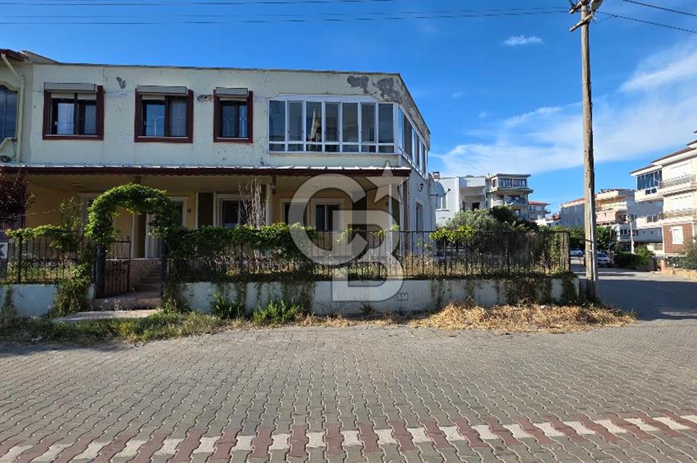 Ayvalık Sarımsaklı Merkez'de Satılık 1+1 Daire 