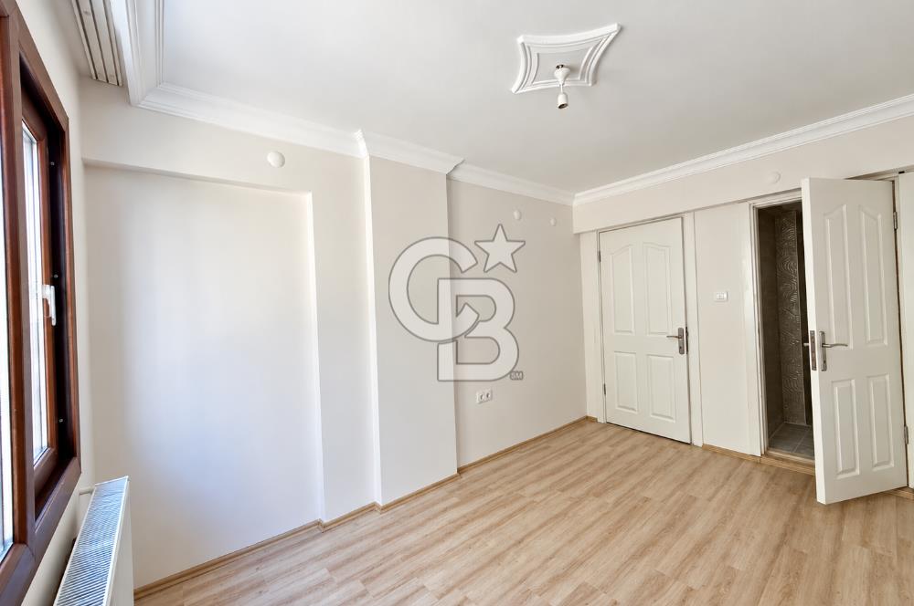 BORNOVA’NIN MERKEZİNDE AŞIK VEYSEL PARKI MANZARALI SATILIK DAİRE