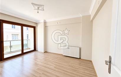 BORNOVA’NIN MERKEZİNDE AŞIK VEYSEL PARKI MANZARALI SATILIK DAİRE
