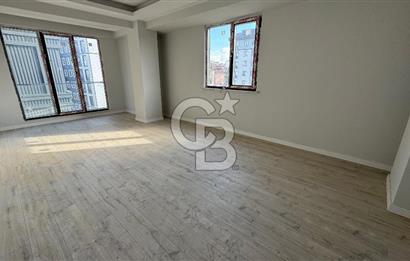 SULTANBEYLİ'NİN MERKEZİNDE MODERN BUTİK PROJEDE SATILIK 3+1