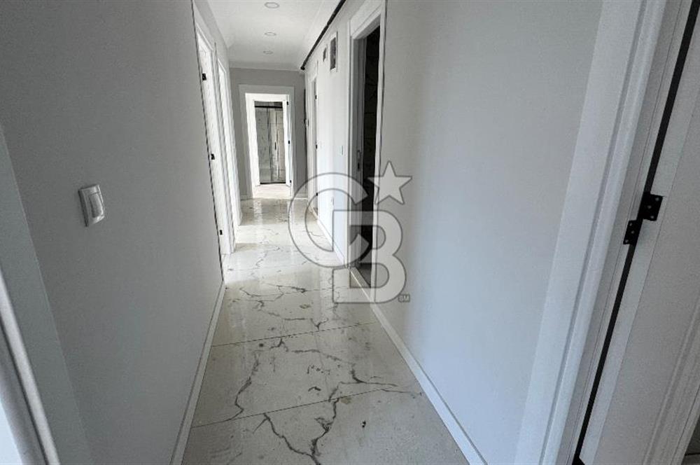 SULTANBEYLİ'NİN MERKEZİNDE MODERN BUTİK PROJEDE SATILIK 3+1