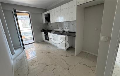 SULTANBEYLİ'NİN MERKEZİNDE MODERN BUTİK PROJEDE SATILIK 3+1